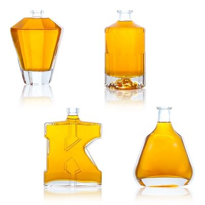 Άλλα Ποτά 500 ml '700 ml 750 ml γυάλινο μπουκάλι για τεκίλα Τζιν Ρομ Ουίσκι Βότκα