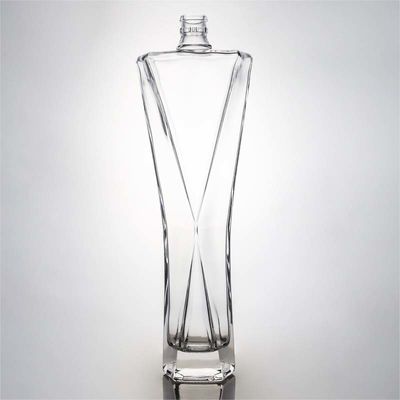 750 ml Προσαρμοσμένο λογότυπο Αποδεκτό Διαυγές γυάλινο μπουκάλι για τζιν Ουίσκι Βότκα Λικέρ