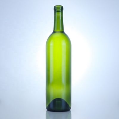700 ml Αρχαίο πράσινο γυάλινο μπουκάλι για οινοπνευματώδη ποτά Ρουμ Τζιν λάδι και μπύρα υλικό βάσης γυαλί