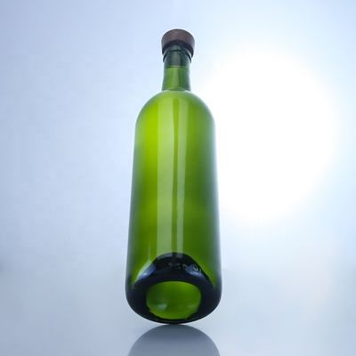700 ml Αρχαίο πράσινο γυάλινο μπουκάλι για οινοπνευματώδη ποτά Ρουμ Τζιν λάδι και μπύρα υλικό βάσης γυαλί