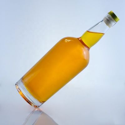 Διαυγές 750 ml Valiant γυάλινο μπουκάλι για μπύρα από διαυγές γυαλί