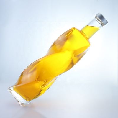 Προσαρμοσμένο λογότυπο Ειδικό σχήμα γυάλινο μπουκάλι Spirits 700ml 750ml με καπάκι βίδα