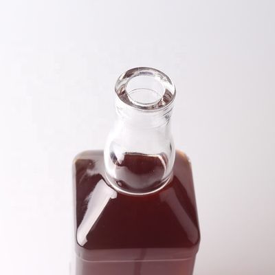 Υλικό κολάρου γυαλί 500 ml 700 ml Εμφανισμένο διαφανές μπουκάλι για ουίσκι ρούμι Gin Brandy
