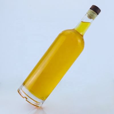 Διαυγές ή προσαρμοσμένο γυάλινο μπουκάλι μοναδικό 700 ml 750 ml για ουίσκι τεκίλα μπράντυ ρούμι τζιν