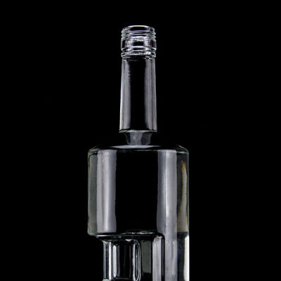 Υλικό κολάρου Μπουκάλι βότκας γυαλιού 500ml700ml για την βιομηχανία παραγωγής οινοπνεύματος