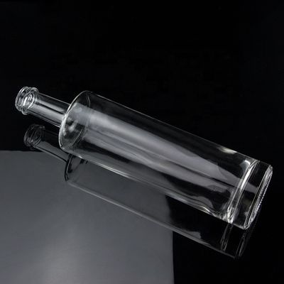 Μοναδικό σχεδιασμό 750ml με μακρύ λαιμό άδεια μπουκάλι βότκα με καπάκι με βίδα
