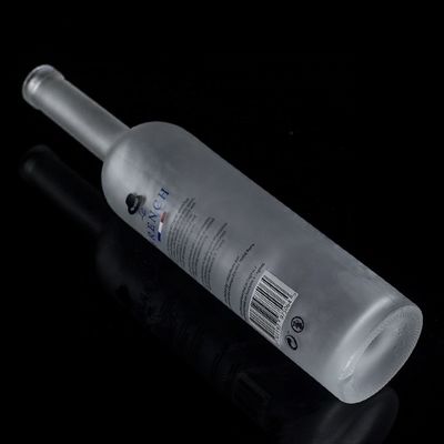 Κλασικό σχήμα 700 ml 750 ml παγωμένη ελαστική βότκα γυάλινο μπουκάλι για συσκευασία ποτών