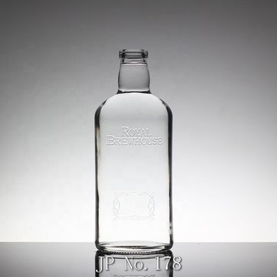 800ml 1000ml 3000ml Μεγάλη χωρητικότητα μπουκάλι γυαλιού ουίσκι Στρογγυλό 500ml τετραγωνικό μπουκάλι γυαλιού νερού