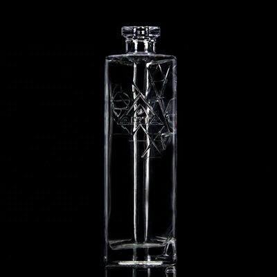 700 ml γυάλινα μπουκάλια σε σχήμα κιθάρας με κάλυμμα φελλού για καθαρό ή εξατομικευμένο ουίσκι βότκα