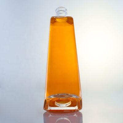 750 ml Φλιντ γυαλί Διαφανές τετράγωνο στρογγυλό μπουκάλι τζιν με βρόχο πάνω φινίρισμα και ελεύθερο σχέδιο