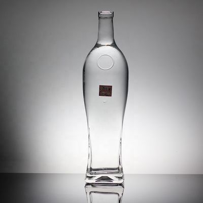 Μοναδικό γυναικείο σχήμα μπουκάλι βότκα γυαλί με ντεκάλ και ποικιλία επιλογών χωρητικότητας