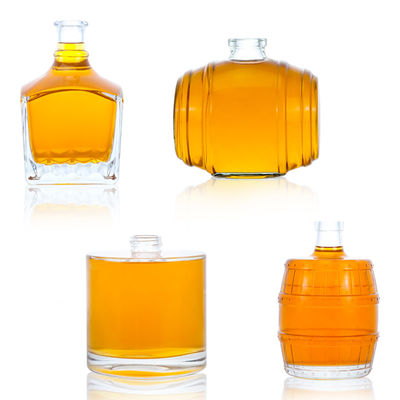 Μοναδικό σχεδιασμό Custom 500ml 700ml Super Flint γυάλινο μπουκάλι για Ρουμ Ουίσκι Βότκα Μπράντυ