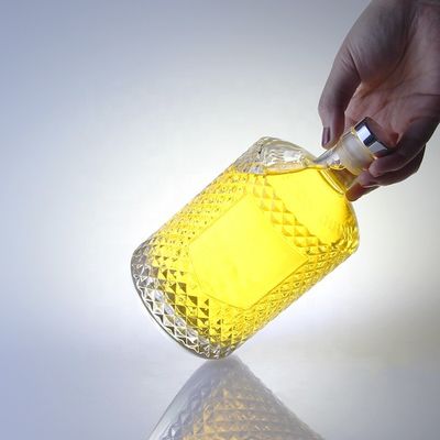 Φιάλη 700 ml με γυάλινο κολάρο και χαραγμένο κλείδωμα