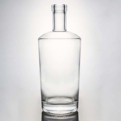 Επεξεργασία επιφάνειας 700ml γυάλινο μπουκάλι ουίσκι με προσαρμοσμένο λογότυπο και καπάκι καπάκι