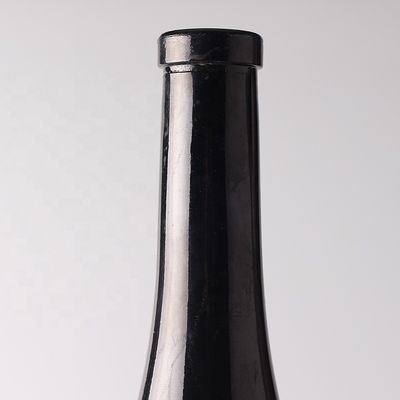 750 ml κενό μαύρο μπουκάλι με φελλό στόμα και σπρέι γυάλινο μπουκάλι για την προώθηση της βότκας