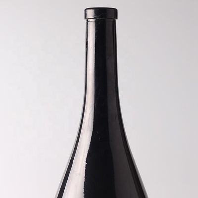 750 ml κενό μαύρο μπουκάλι με φελλό στόμα και σπρέι γυάλινο μπουκάλι για την προώθηση της βότκας