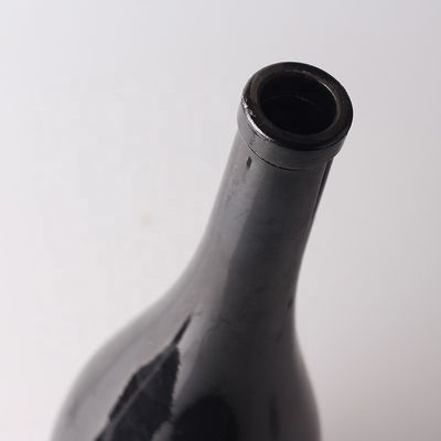 750 ml κενό μαύρο μπουκάλι με φελλό στόμα και σπρέι γυάλινο μπουκάλι για την προώθηση της βότκας