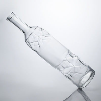 Επιφανειακή επεξεργασία Decal Custom Shape Embossed Glass Liquor Bottle για το Whisky Gin Rum