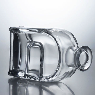 Προσαρμοσμένο μπουκάλι ποτού Squircle Glass για τζιν ρούμι Μπράντυ Βότκα και φελλό