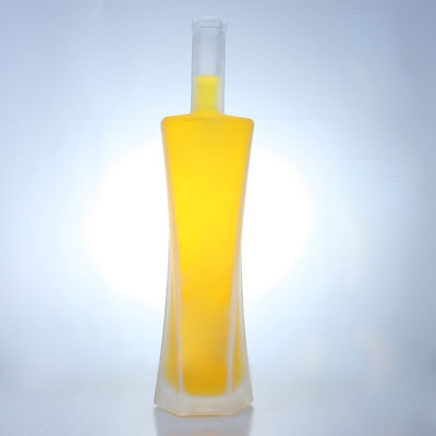 Βιομηχανικά 750 ml μπουκάλια αλκοόλ από γυαλί σε σχήμα κατά παραγγελία για οινοπνευματώδη προϊόντα