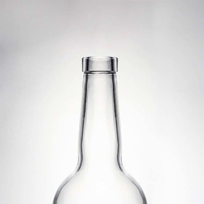 Προσαρμοσμένο λογότυπο γυάλινο κολάρο 700ml στρογγυλό μπουκάλι αλκοόλ για βότκα μπράντυ ουίσκι και περισσότερα
