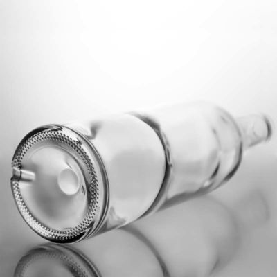 Στρογγυλό γυάλινο μπουκάλι 500 ml 750 ml Βότκα Ουίσκι Τζιν Πνευματώδη μπουκάλι με φελλό