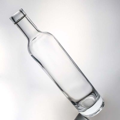 Υψηλή επιφάνεια Super Flint γυάλινο μπουκάλι για το Whisky Gin 700ml 750ml 1000ml χωρητικότητα