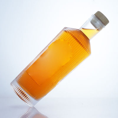 700 ml μοναδικό σχεδιασμό φιαλίδιο από γυαλί για τζιν ρούμι σαμπάνια μπράντυ ουίσκι ποτά