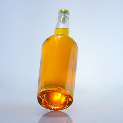Προσαρμοσμένο λογότυπο 750 ml Διαυγές γυάλινο μπουκάλι για τζιν ρούμι σαμπάνια