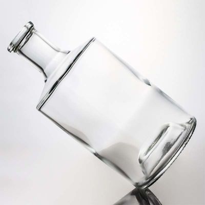 Διαυγές ή προσαρμοσμένο στρογγυλό 750 ml 1000 ml γυάλινο μπουκάλι με ξύλινο φελλό για ουίσκι