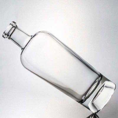 Προσαρμοσμένο λογότυπο 700ml 1000ml Clear Flint Gin Rum Champagne Liquor γυάλινο μπουκάλι με φελλό