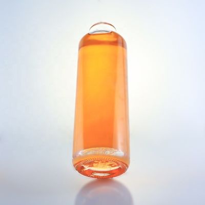 750 ml μοναδικό στρογγυλό μπουκάλι γυαλιού με προσαρμοσμένο λογότυπο και φελλό