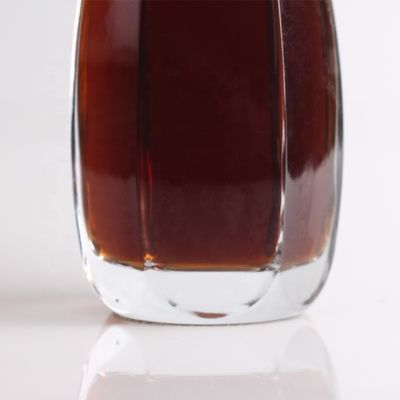 Διαφανές 750 ml γυαλί φλιντ άδειο ποτό ρούμι τζιν οινοπνεύματα βότκα τεκίλα μπουκάλια με φελλό