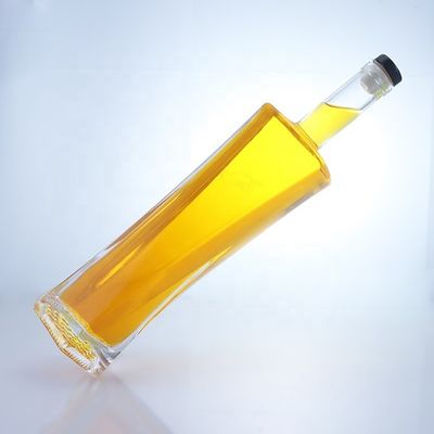 500 ml 750 ml 1000 ml Διαφανές γυάλινο μπουκάλι με βιδωτό καπάκι Βιομηχανικά ποτά Βασικό υλικό γυαλί