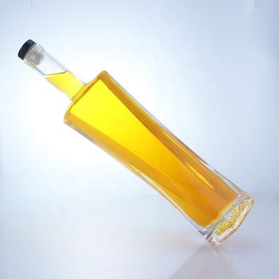 500 ml 750 ml 1000 ml Διαφανές γυάλινο μπουκάλι με βιδωτό καπάκι Βιομηχανικά ποτά Βασικό υλικό γυαλί