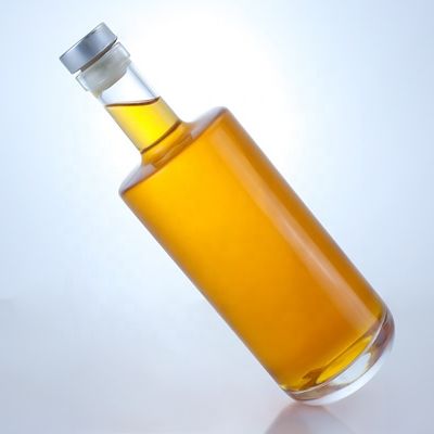 Διαφανές γυάλινο μπουκάλι με φελλό για ουίσκι, βότκα, τεκίλα, τζιν ρούμι 500 ml/700 ml