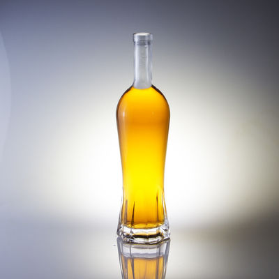 Προσαρμοσμένο 750 ml γυάλινο μπουκάλι βάρος υλικό βάσης γυαλί 500 ml γυάλινο μπουκάλι οινοπνεύματος για ουίσκι