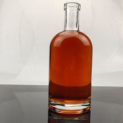 Παγκόσμιο κλασικό στρογγυλό σχήμα 70cl 75cl γυάλινο μπουκάλι για ποτό με προσαρμοσμένο λογότυπο