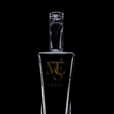 Μοναδικό 750ml Square Shoulder Super Flint γυάλινο μπουκάλι με φελλό για Ρουμ Βότκα Ουίσκι