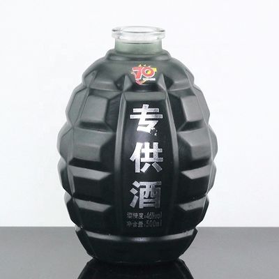 Μοναδική γυάλινη φιάλη 500 ml σε σχήμα βόμβας για εξατομικευμένη συσκευασία ποτών