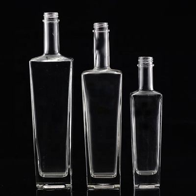 Διαυγές ή προσαρμοσμένο γυάλινο μπουκάλι 250 ml 500 ml 700 ml 750 ml τετραγωνικό γυάλινο μπουκάλι οινοπνεύματος